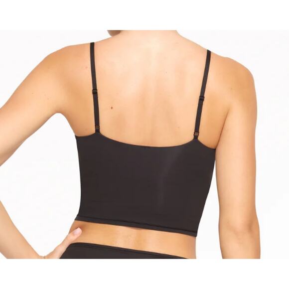 NEW SKIMS Women's Onyx Fits Everybody Cropped Camisole XS - Picture 3 of 7